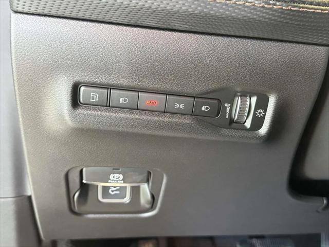 2026 Jeep Cherokee Overland 4x4