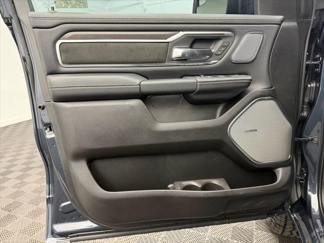 2026 Ram 1500 Laramie Crew Cab 4x4 5'7" Box