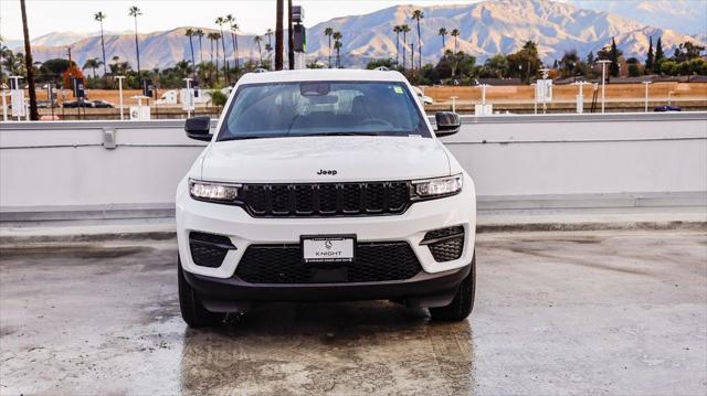 2025 Jeep Grand Cherokee GRAND CHEROKEE ALTITUDE 4X2