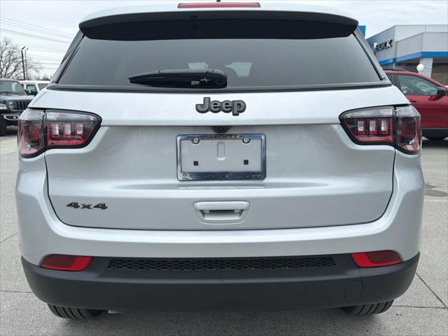 2026 Jeep Compass Latitude Altitude