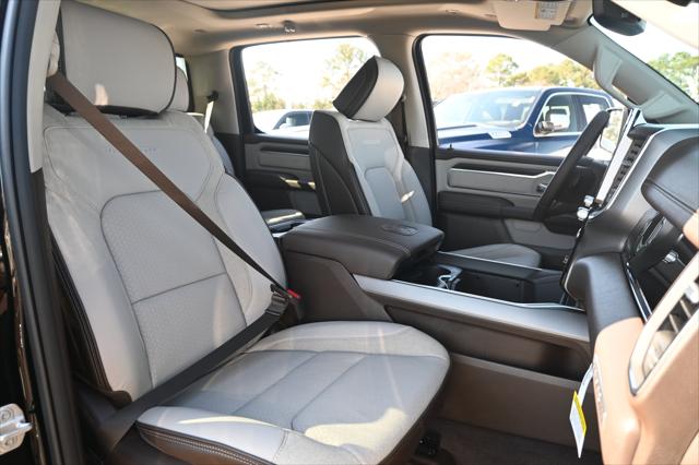 2026 Ram 1500 Laramie Crew Cab 4x4 5'7" Box