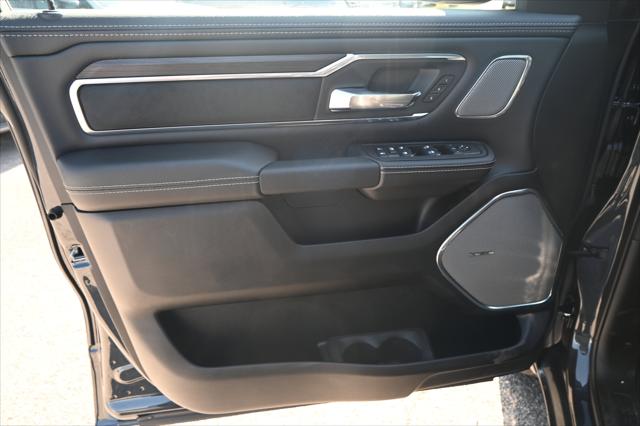 2026 Ram 1500 Laramie Crew Cab 4x4 5'7" Box