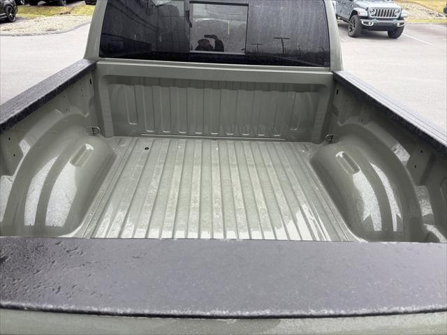 2026 Ram 1500 Big Horn Crew Cab 4x4 5'7" Box