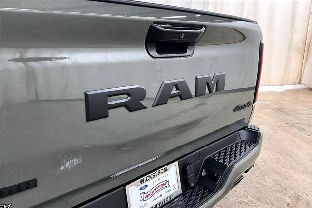 2026 Ram 1500 Big Horn Crew Cab 4x4 5'7" Box