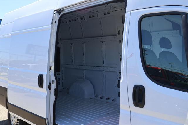 2026 RAM Ram ProMaster RAM PROMASTER 3500 TRADESMAN CARGO VAN SUPER HIGH ROOF 159 WB 