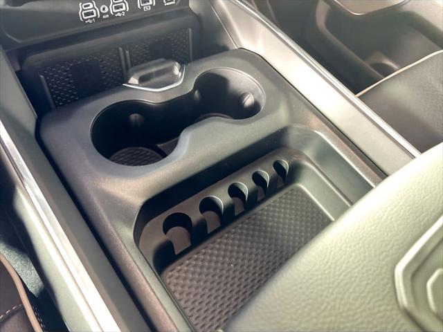 2026 Ram 1500 Laramie Crew Cab 4x4 5'7" Box