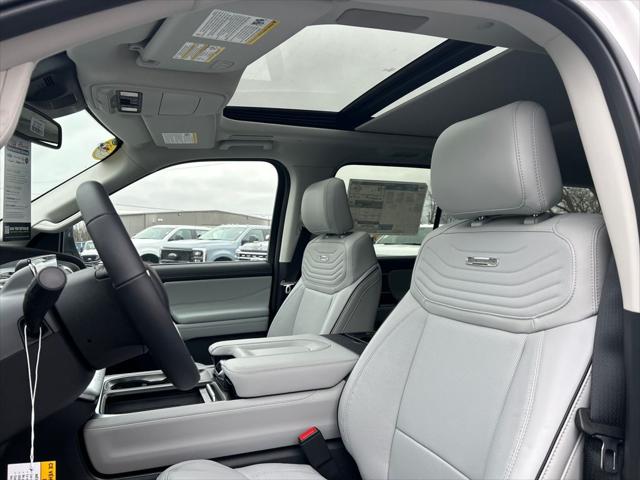 2025 Ford Expedition Platinum