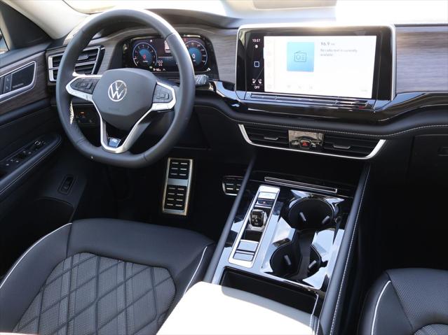 2026 Volkswagen Atlas SEL Premium R-Line