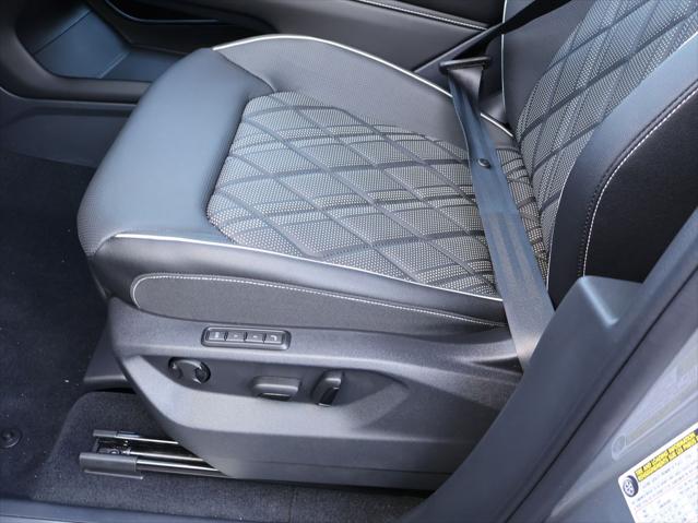 2026 Volkswagen Atlas SEL Premium R-Line