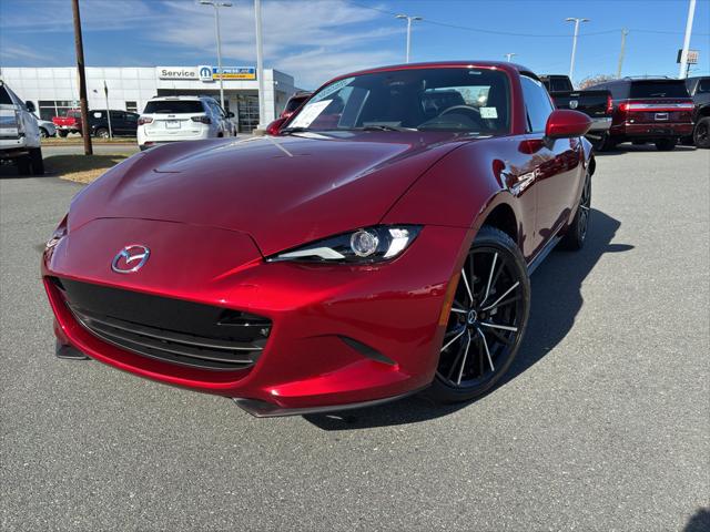 2025 Mazda MX-5 Miata RF Grand Touring 2025 Mazda MX-5 Miata RF Grand Touring