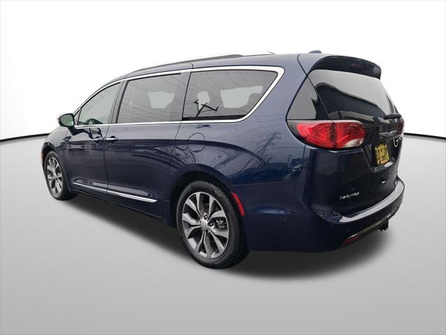 2017 Chrysler Pacifica Limited 2017 Chrysler Pacifica Limited