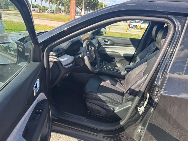 2024 Jeep Compass Latitude 4x4 2024 Jeep Compass Latitude 4x4