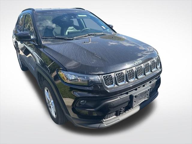 2024 Jeep Compass Latitude 4x4 2024 Jeep Compass Latitude 4x4