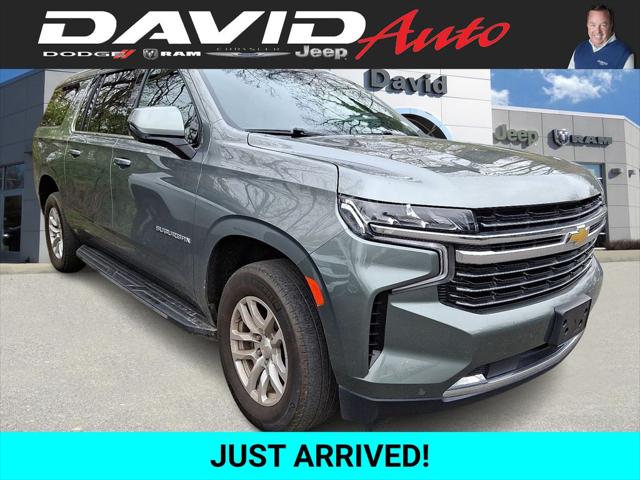 2023 Chevrolet Suburban 4WD LT