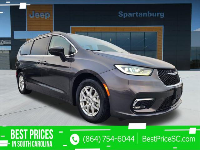 2022 Chrysler Pacifica Touring L