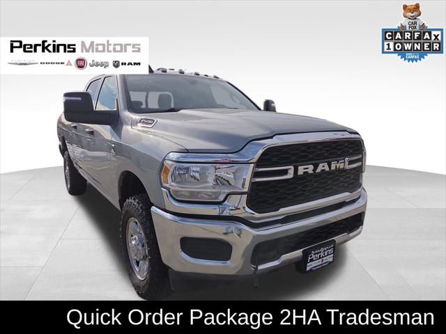 2023 RAM 2500 Tradesman Crew Cab 4x4 64 Box 2023 RAM 2500 Tradesman Crew Cab 4x4 64 Box