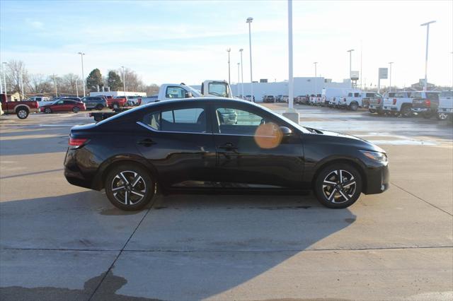 2024 Nissan Sentra SV Xtronic CVT