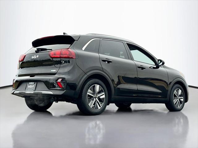 2022 Kia Niro LXS 2022 Kia Niro LXS