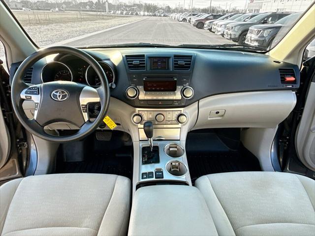 2012 Toyota Highlander Base V6