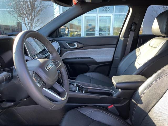 2023 Jeep Compass Latitude Lux FWD 2023 Jeep Compass Latitude Lux FWD