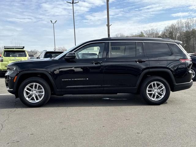 2022 Jeep Grand Cherokee L Laredo 4x4 2022 Jeep Grand Cherokee L Laredo 4x4