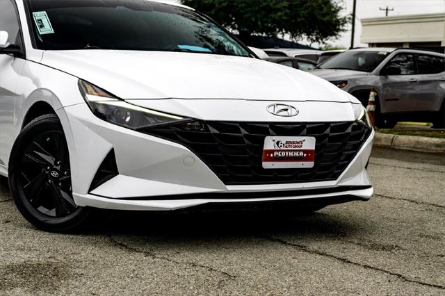 2023 Hyundai Elantra Hybrid Blue