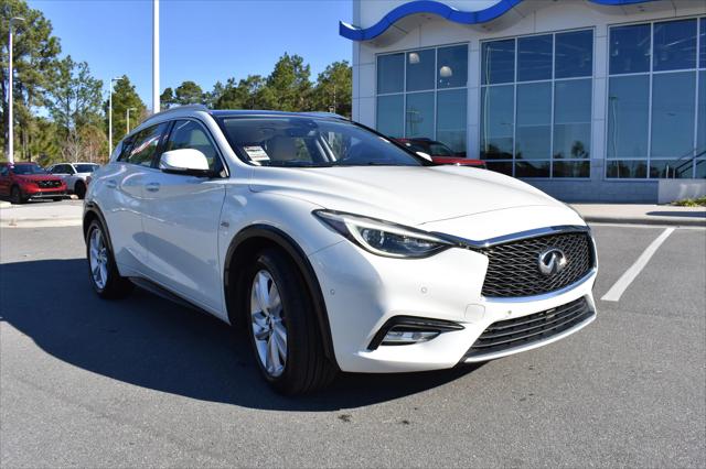 2017 INFINITI QX30 Premium 2017 INFINITI QX30 Premium