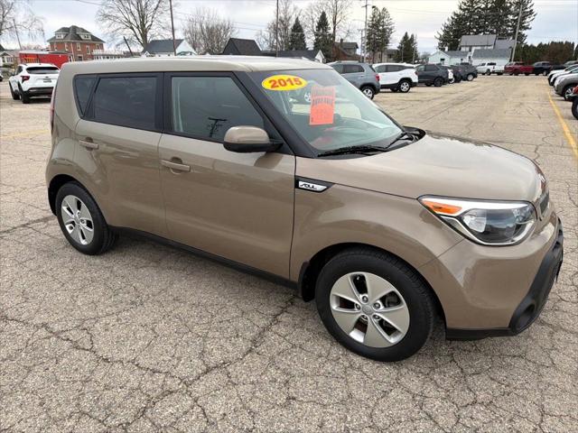 2015 Kia Soul Base FWD 2015 Kia Soul Base FWD