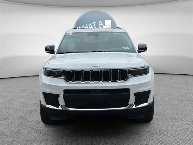 2025 Jeep Grand Cherokee GRAND CHEROKEE L LAREDO X 4X4