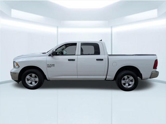 2023 RAM 1500 Classic SLT Crew Cab 4x4 57 Box