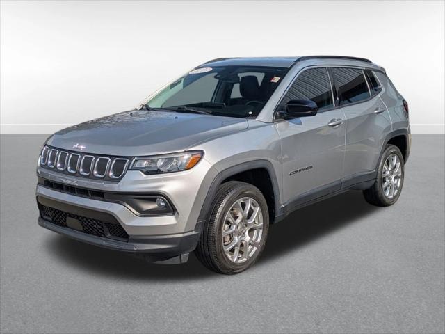 2022 Jeep Compass Latitude Lux 4x4 2022 Jeep Compass Latitude Lux 4x4