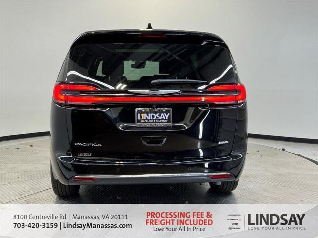 2026 Chrysler Pacifica Select AWD