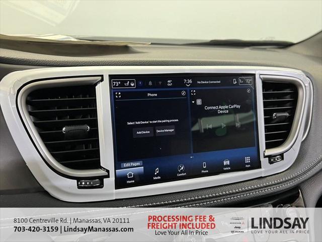 2026 Chrysler Pacifica Select AWD