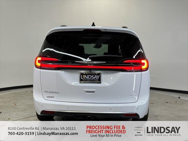 2026 Chrysler Pacifica Pinnacle AWD