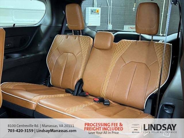 2026 Chrysler Pacifica Pinnacle AWD