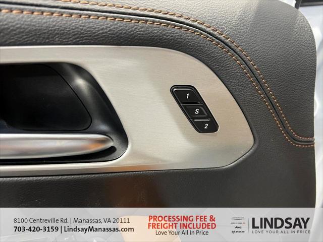 2026 Chrysler Pacifica Pinnacle AWD