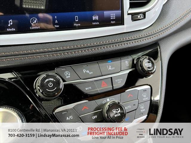 2026 Chrysler Pacifica Pinnacle AWD