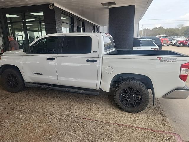 2018 Toyota Tundra SR5 4.6L V8 2018 Toyota Tundra SR5 4.6L V8