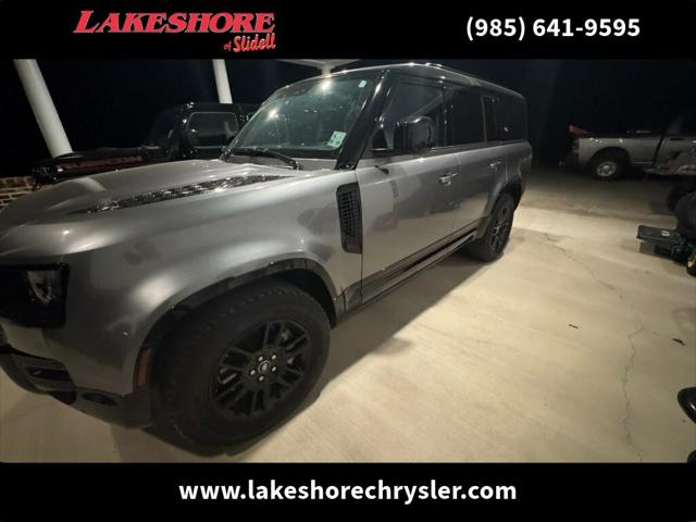 2023 Land Rover Defender 130 X-Dynamic SE