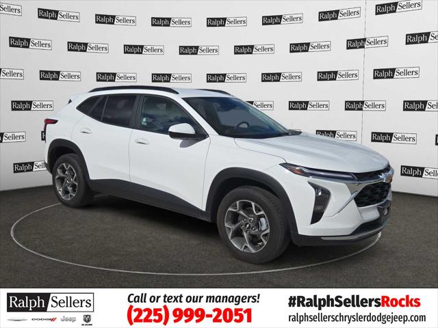 2025 Chevrolet Trax FWD LT