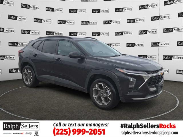 2025 Chevrolet Trax FWD LT