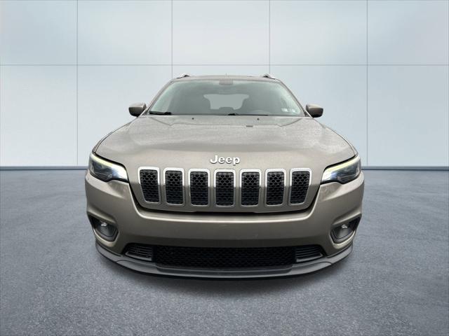 2019 Jeep Cherokee Latitude Plus 4x4 2019 Jeep Cherokee Latitude Plus 4x4