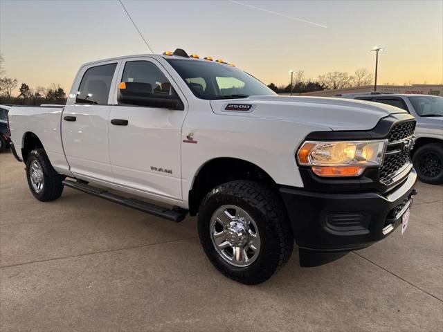 2020 RAM 2500 Tradesman Crew Cab 4X4 64 Box
