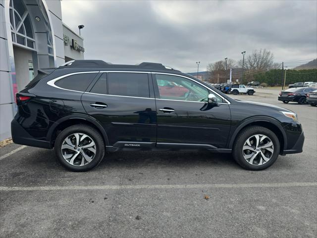 2022 Subaru Outback Touring