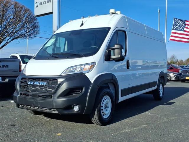 2025 RAM ProMaster 2500 Cargo Van Tradesman High Roof 159 WB w/Pass Seat