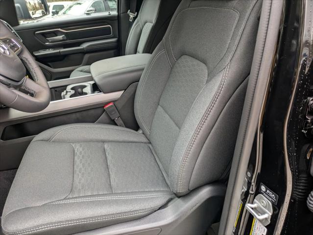 2026 Ram 1500 Big Horn Crew Cab 4x4 5'7" Box