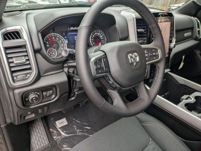 2026 Ram 1500 Big Horn Crew Cab 4x4 5'7" Box