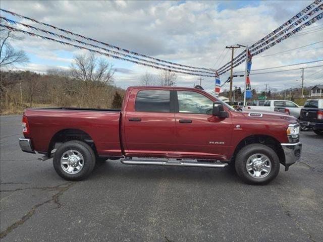 2024 RAM 2500 Big Horn Crew Cab 4x4 64 Box 2024 RAM 2500 Big Horn Crew Cab 4x4 64 Box
