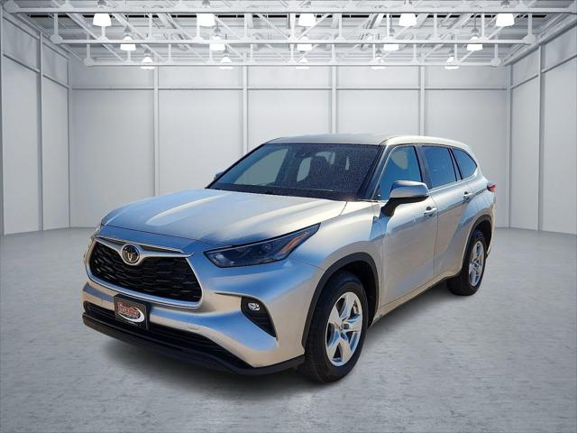 2023 Toyota Highlander LE 2023 Toyota Highlander LE