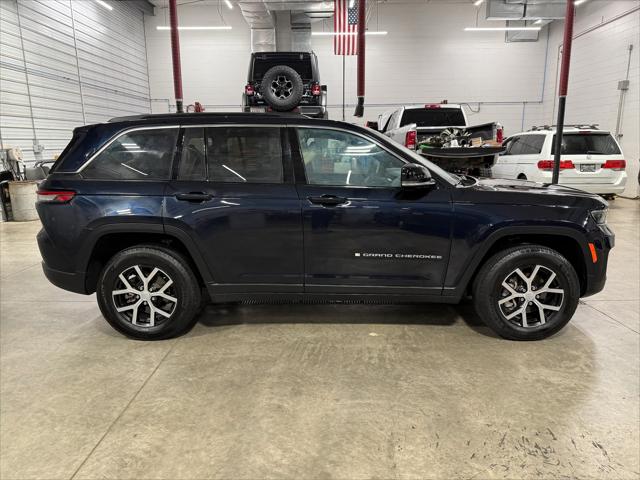 2024 Jeep Grand Cherokee Limited 4x4 2024 Jeep Grand Cherokee Limited 4x4